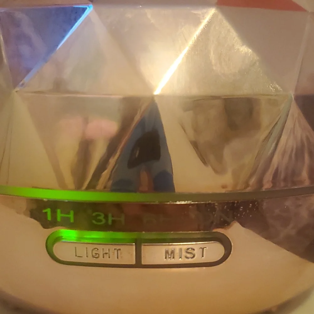 LED Color Changing Essential Oil Mist Diffuser - Picture 3 of 16